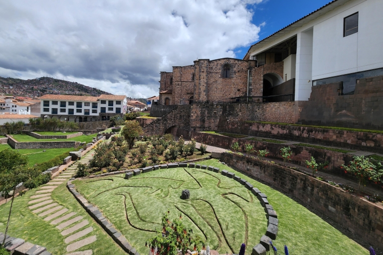 Wycieczka po Cusco: Qoricancha, Saqsayhuaman, Quenqo, Puca PucaZwiedzanie Cusco: Qoricancha, Saqsayhuaman, Quenqo, Puca Puca