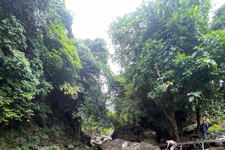 Easy Rider Adventure Tour via Hai Van Pass: Hue/DaNang/HoiAn