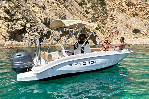 Licensed Boat Rental in Valencia LICENSED BOAT IN VALENCIA