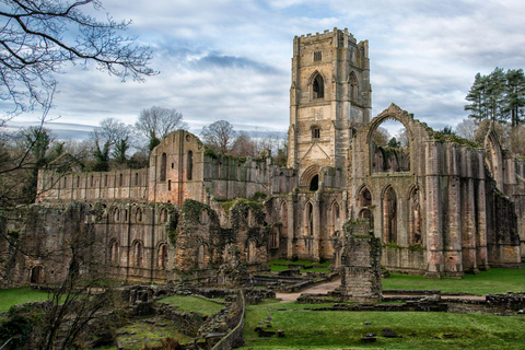 Yorkshire Icons:Private Yorkshire Day Tour with Driver-Guide