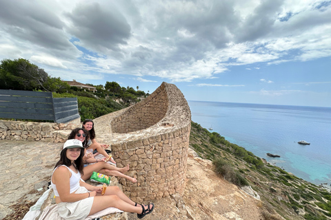Caves Drach & Caló des Moro Full-Day VIP Tour w Local Guide