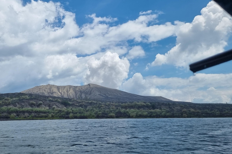 私人观光：大雅台高地和塔尔火山游船私人观光：大雅台中部地区和塔尔火山游船