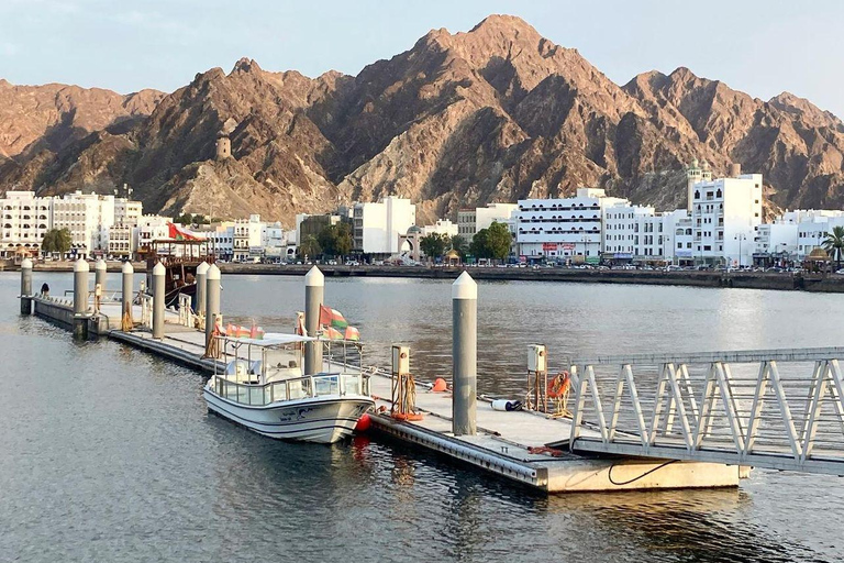 Muscat: Only Girls Private Muscat City Tour With local woman