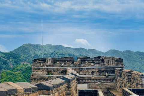Private Mutianyu Great Wall Day or Sunset All-Inclusive Tour Mutianyu Great Wall All-Inclusive Package