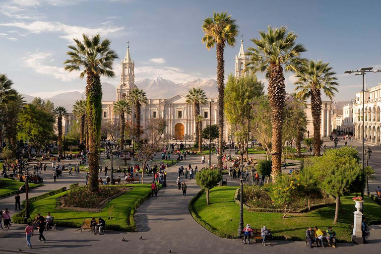 Arequipa: Rock Climbing and City Walking Tour
