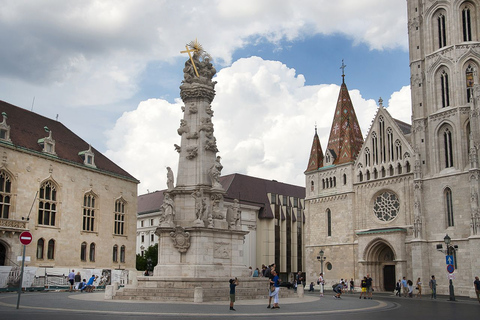 Budapest: Buda Castle Walking Tour på tyskaPrivat rundtur på tyska