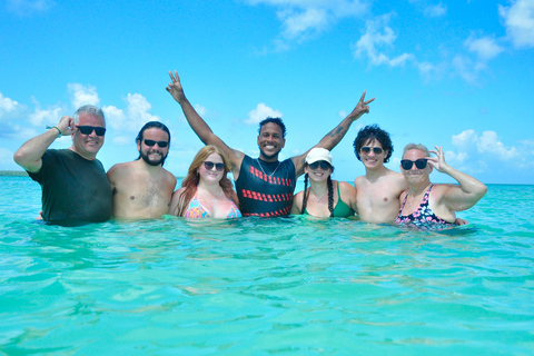 Punta Cana: Saona Island Tour with Lunch and Drinks