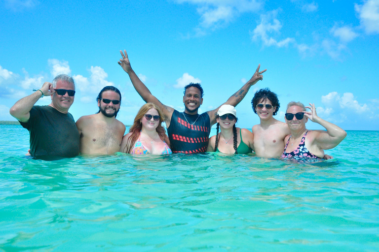Punta Cana: Saona Island Tour with Lunch and Drinks