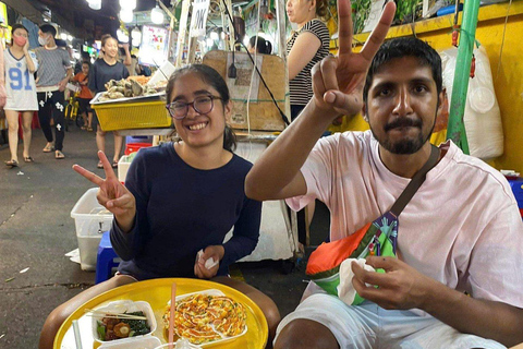 Ho Chi Minh City: Michelin-Recognized Food Tour by Motorbike