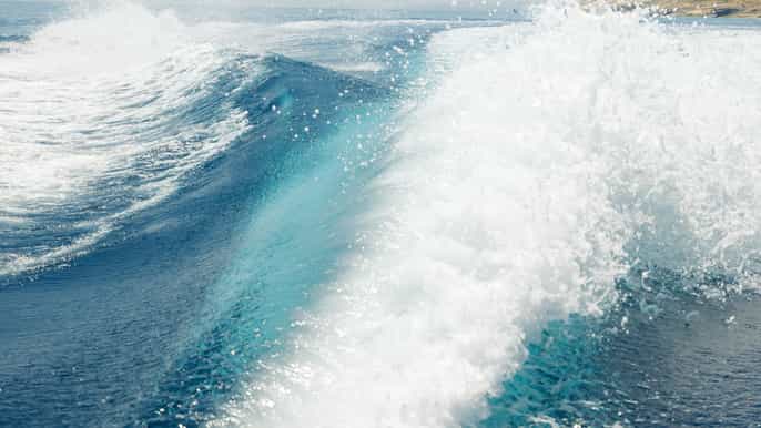 Privater Wakeboard-, Wakesurf- und Foil-Charter