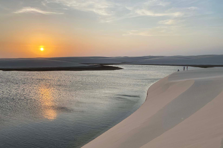 Explora Atins: laguna, dunas y pueblo con encanto.Explora Atins: laguna, dunas y un pueblo con encanto