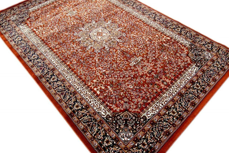 Tour privato di mezza giornata ad Agra con itinerario personalizzatoTour privato di mezza giornata ad Agra con Taj Mahal e mercato dei souvenir