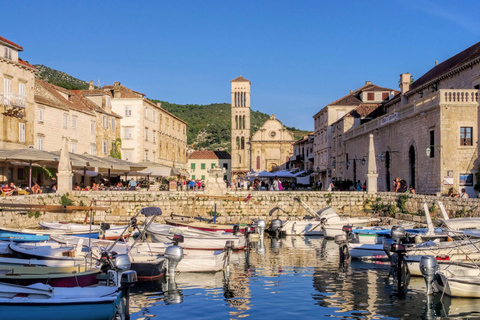 Makarska: 4 isole, tour delle grotte blu e il meglio di Vis e Hvar