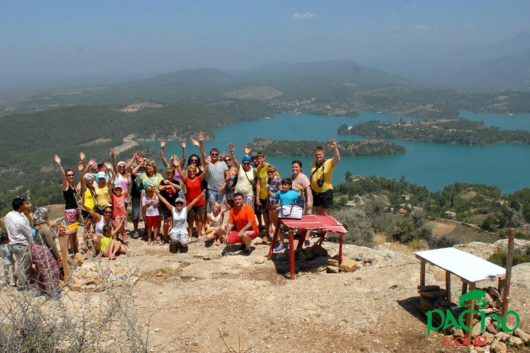 Lado: Excursión en Barco por el Lago Verde, Natación y Presa de OymapinarExcursión Lateral Cabrıo Mıx+Paseo en Barco