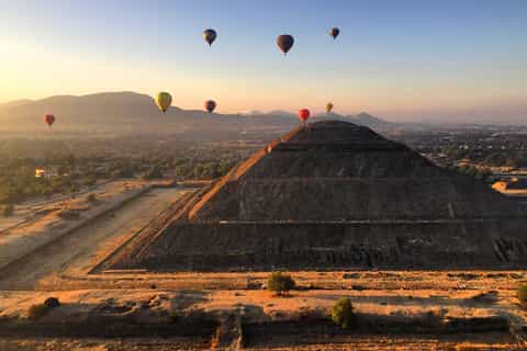 From Mexico City: Hot Air Balloon Adventure in Teotihuacan