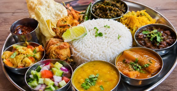 Cooking and Dinner with a Mauritian Family in Mauritius