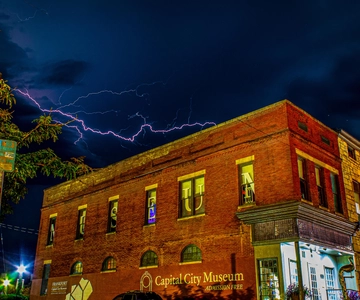 Frankfort Ghosts : Haunted Walking Tour