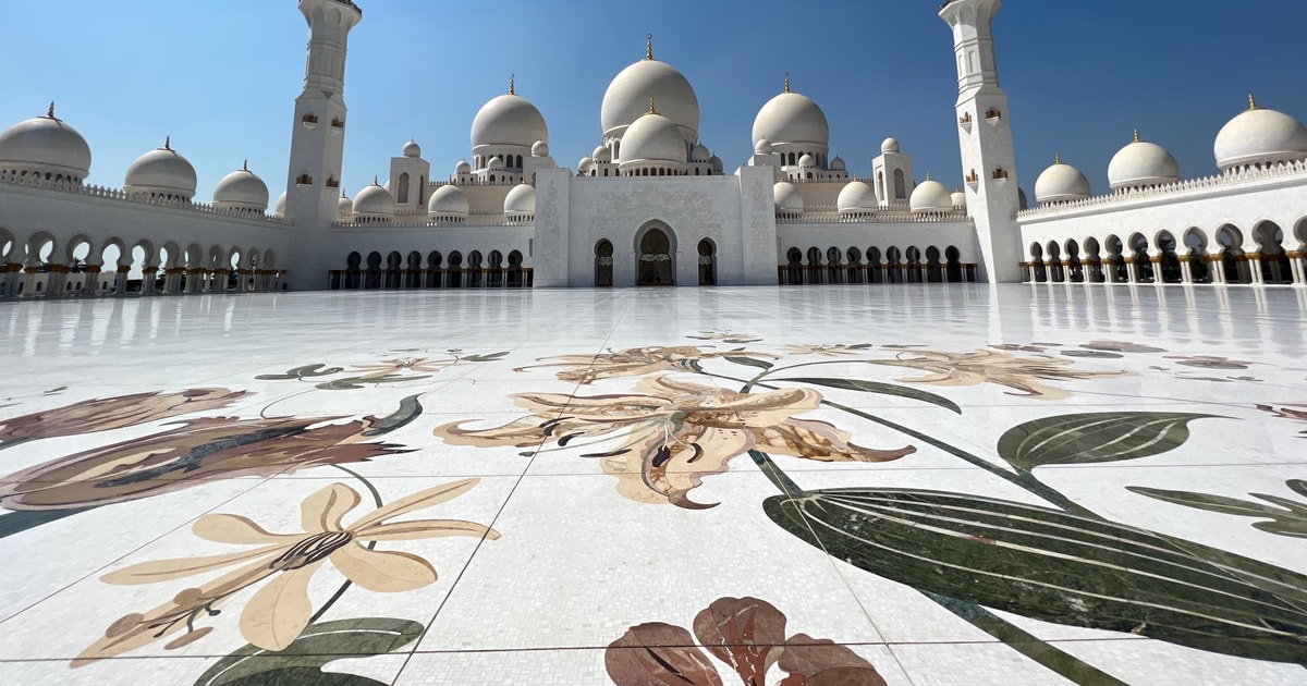 Tour Privado Abu Dhabi Gran Mezquita Palacio Presidencial Entrada