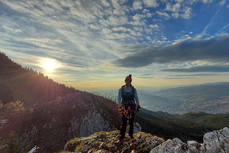 萨拉热窝：特雷贝维奇山铁索攀岩导览之旅Sarajevo: Trebević Mountain Via Ferrata Guided Tour