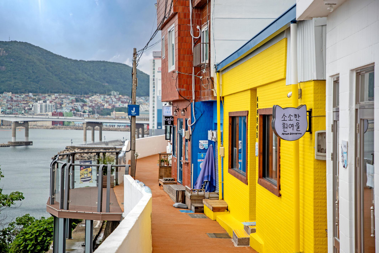 Max Out Busan : visite d&#039;une journée des principales attractions de la villeVisite partagée - Rendez-vous à la gare de Haeundae