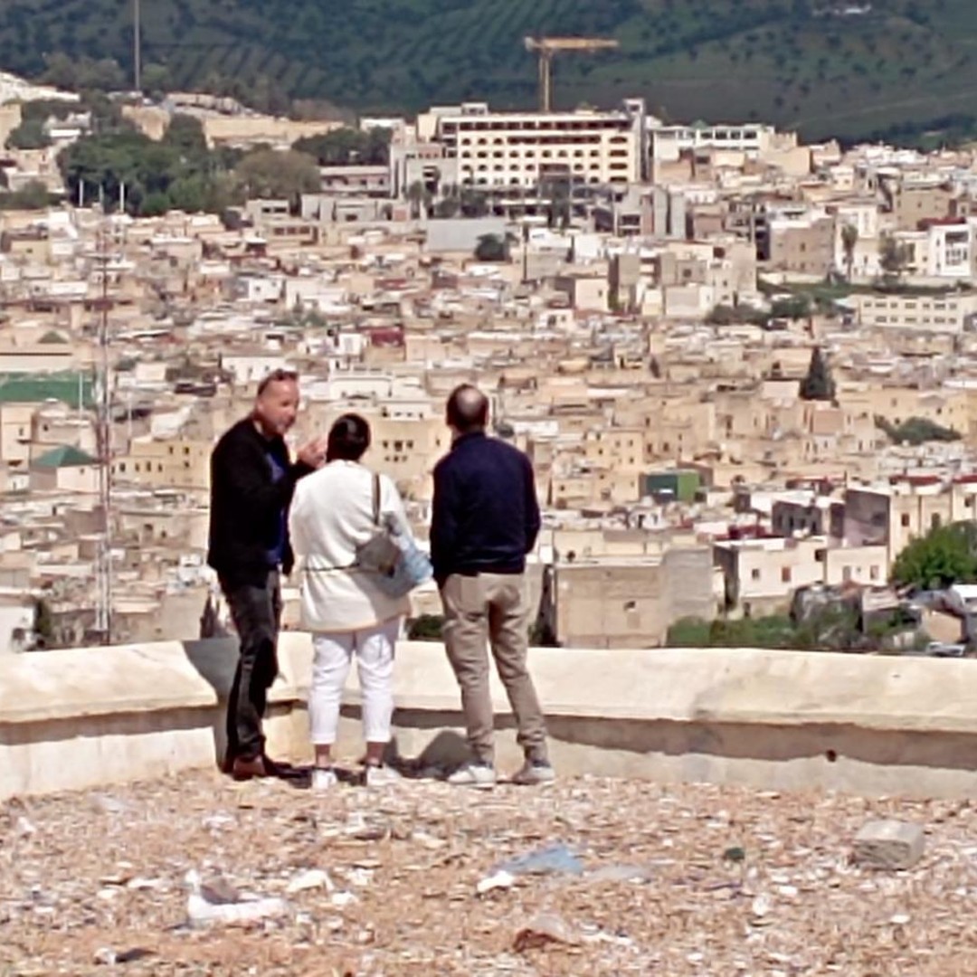 Excursion d'une journée de Casablanca à Fès et déjeuner avec une famille marocaine - trekking