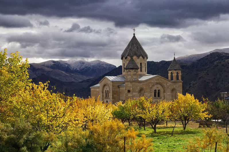 Yerevan: Noravank, Tatev, Karahunj & Areni Tour