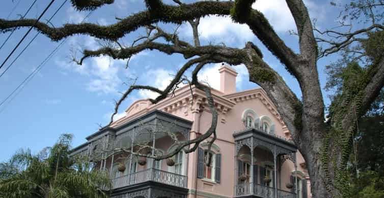 New Orleans: Witches Coven Garden District Walking Tour | GetYourGuide