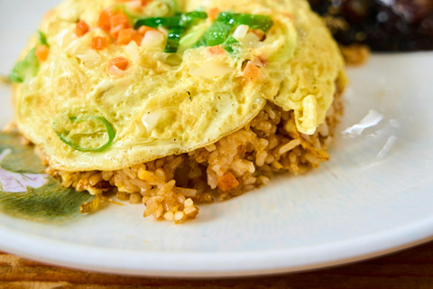 Jakarta: 5-Day Java Tour with Borobudur & Bromo Drop in Bali