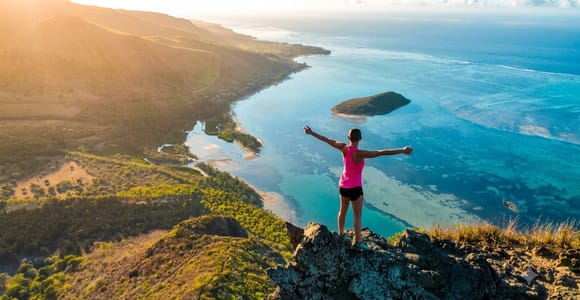 Mauritius: Le Morne: Intimate Sunrise & Sunset Hike (1–6 Guests)