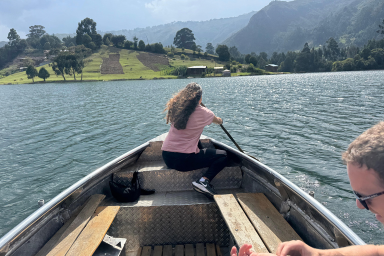 Addis Ababa: Wenchi Crater Lake Tour with Local Market