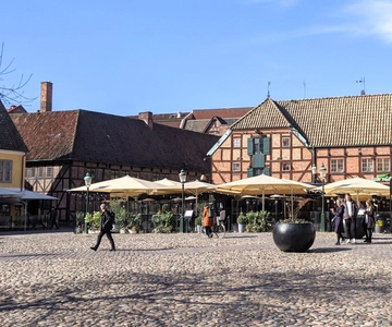 Malmö: Highlights Self-Guided Old Town Walking Tour