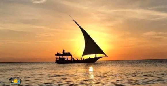 Zanzibar: Sunset Dhow Cruise with Traditional Dance
