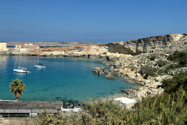 Charters privados exclusivos para a Lagoa Azul de Comino