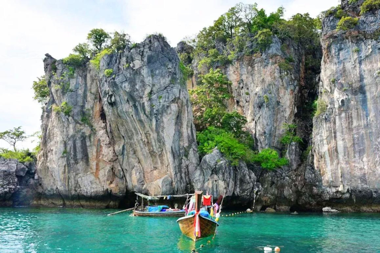 Krabi: Small Group Yawasam and Talu Islands Snorkeling Tour