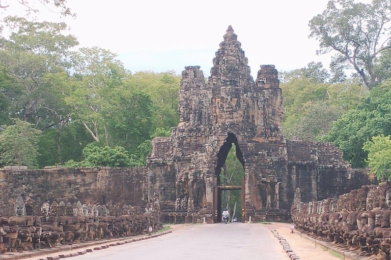 Siem Reap: Tour guiado na cidade de Angkor Thom com duração de 4 horas