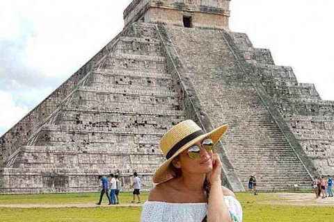 Yucatán: Classic Chichen Itza Tour with Maya Travel