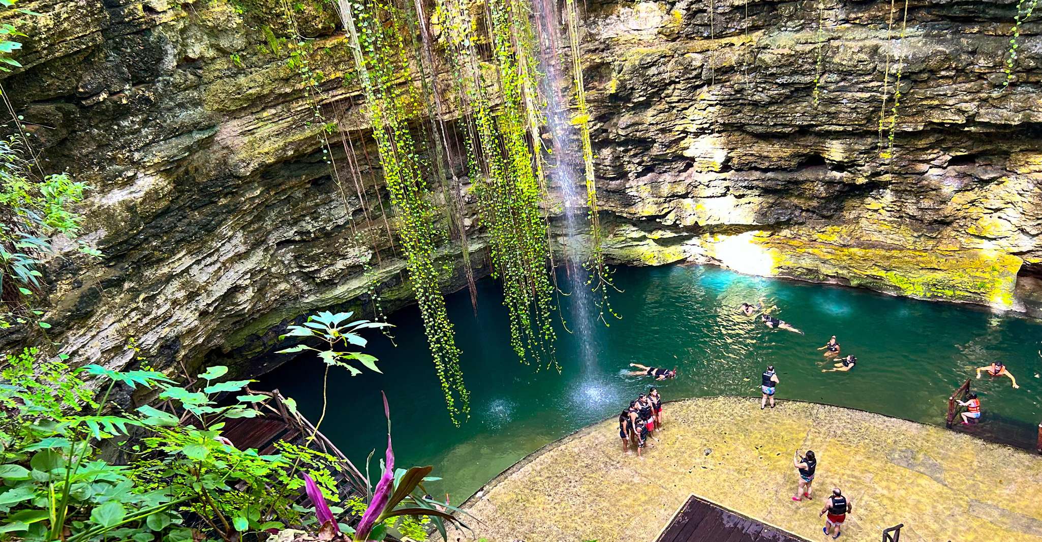 Van Cancun, Chichen Itza Early Access, Cenote en Lunch - Hizvo