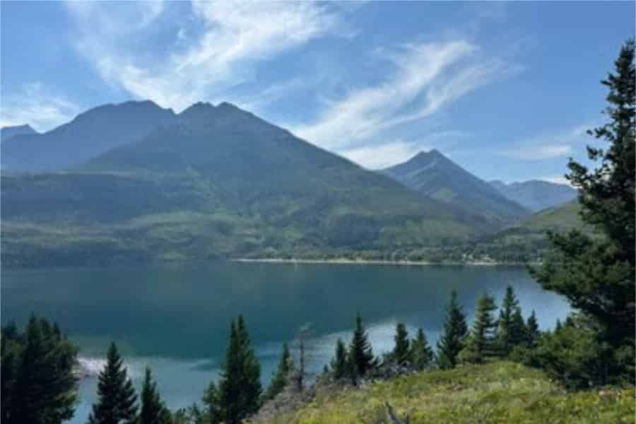 Waterton: Gipfel bei Sonnenaufgang & Frühstück. Foto: GetYourGuide