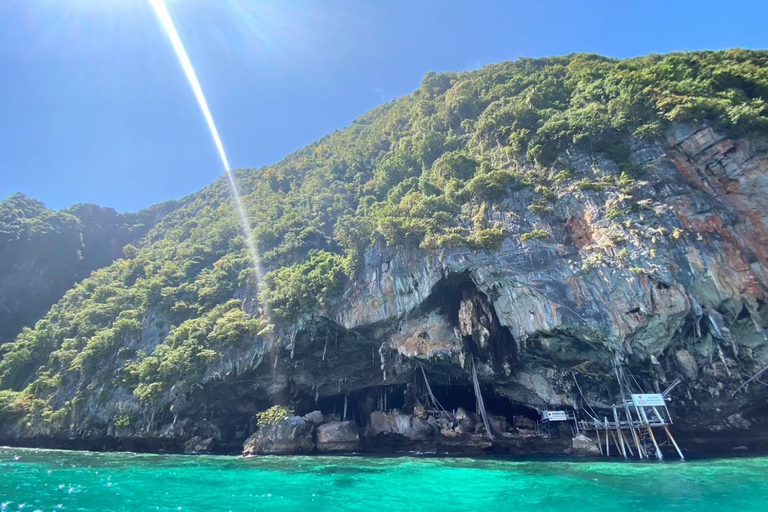 Ao Nang: Phi Phi Islands, Bamboo Island & Sunset Tour