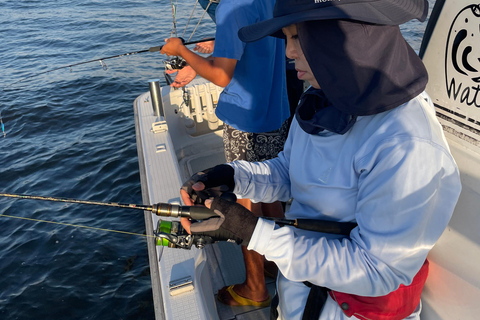 Tokyo Bay Fishing Experience with Your Catch Cooked Fresh