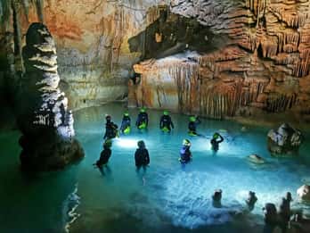 Estany d'en Mas: Escursione costiera, discesa in corda doppia ed esplorazione delle grotte marine
