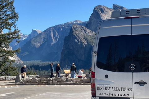 Från SF: Dagsutflykt till Yosemite med Giant Sequoias Hike &amp; PickupFrån SF: Dagsutflykt till Yosemite med vandring och upphämtning av Giant Sequoias