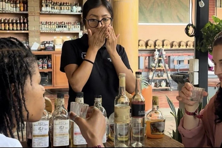 Oaxaca: Private tour to Monte Albán, El Tule Tree, and Teotitlán Oaxaca: Private tour to Monte Albán, Árbol del Tule, and Teotitlán