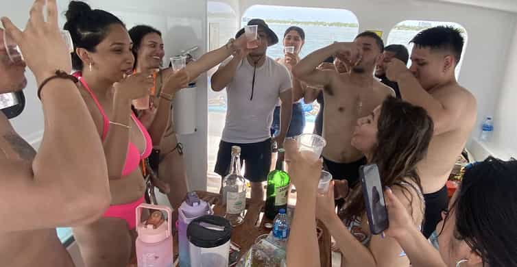 Miami: Adventure Cruise with Jetski, Tubing, and Drinks photo 13