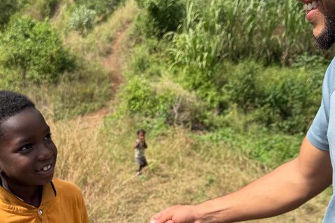 From Praia: Purgueira-Picos Sunrise Hike with Picnic Santiago: From the Beach, a Sunrise Hike to Purgueira-Picos with a Picnic