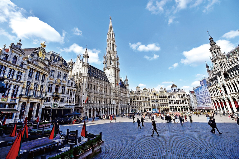 Paris/Frankfurt/Amsterdam: 7-Day Western Europe Loop Tour Joining from Frankfurt on Monday