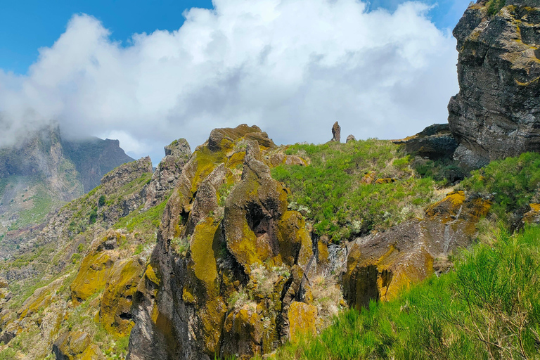 Funchal: Pico Grande Guided Hike with Curral das Freiras Funchal: Pico Grande Guided Hike with Curral das Freiras