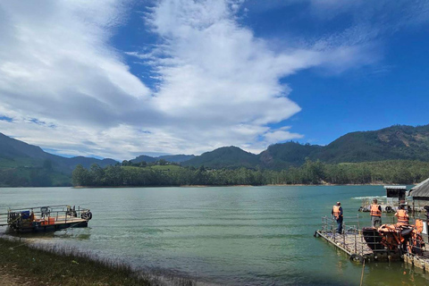 Cochin - Munnar Day Trip with Waterfalls and Tea Museum