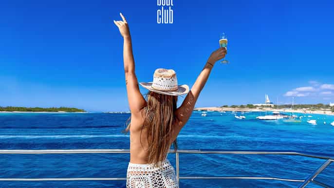 Ibiza: Crucero de día completo por Formentera con paella y bebidas