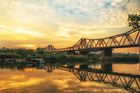 Full-Day Hanoi City Tour With Cyclo Ride in the Old Quarter